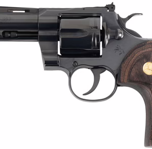 COLT PYTHON 357MAG 4.25″ 6RD – BLUED WALNUT GOLD MEDALLION
