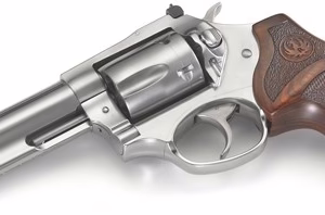 RUGER SP101 MATCH CHAMPION – 357 MAG ADJ. SS WOOD
